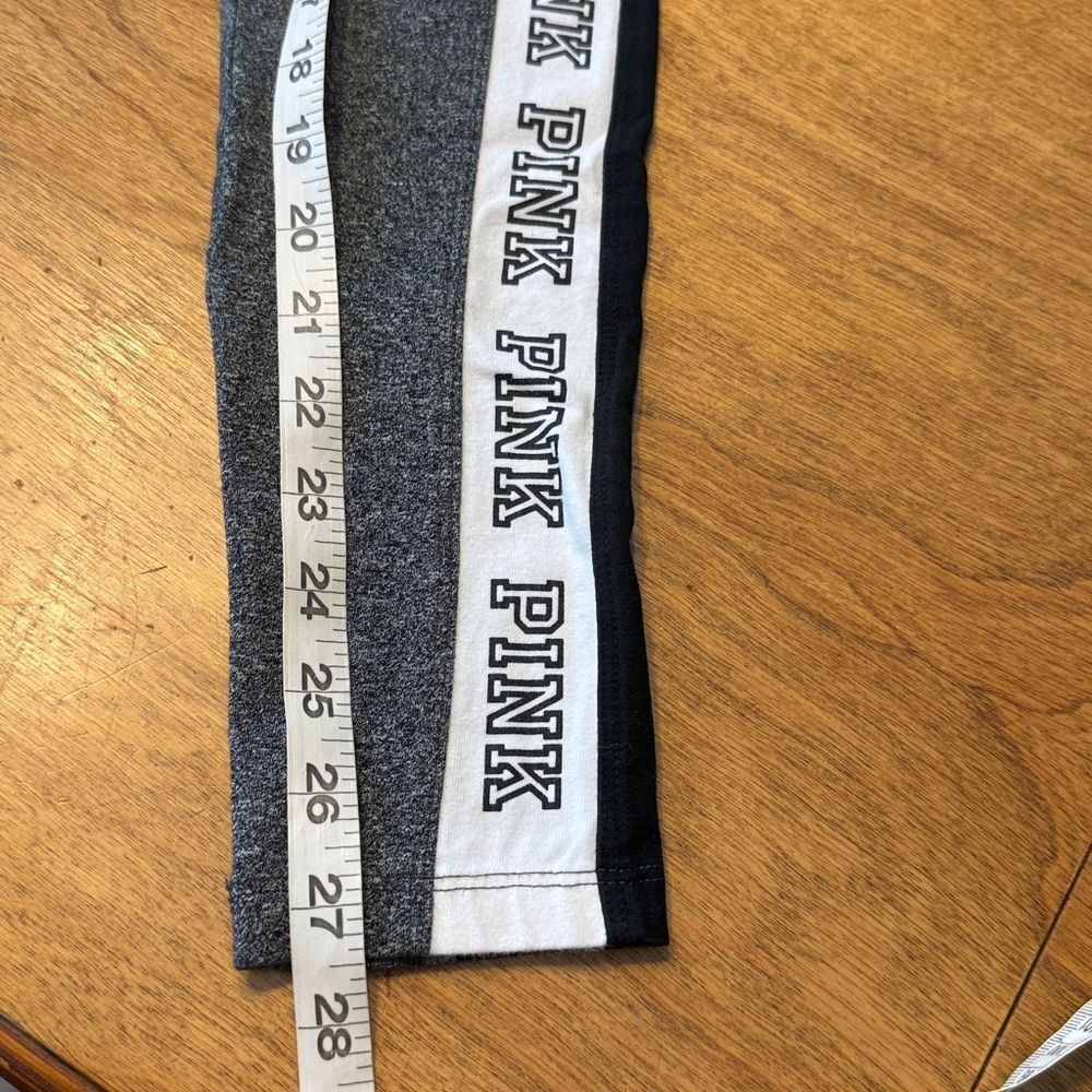 PINK Victoria's Secret Gray and Black Yoga Leggings - Picture 8 of 9